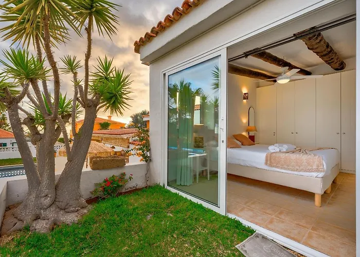 וילה Charming With Private And Heated Pool *