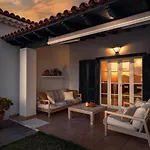 Charming With Private And Heated Pool Адехе