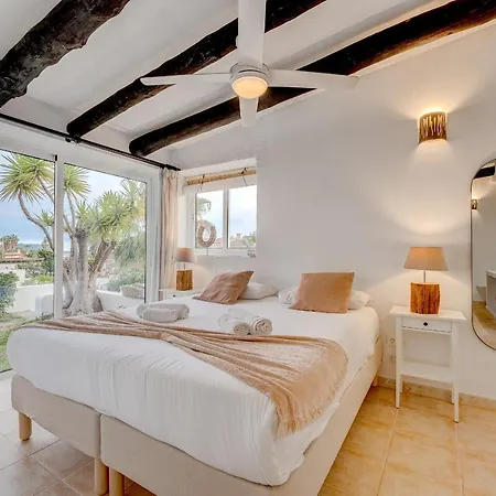 Charming With Private And Heated Pool Villa Costa Adeje