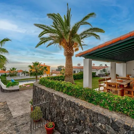 Charming With Private And Heated Pool Costa Adeje